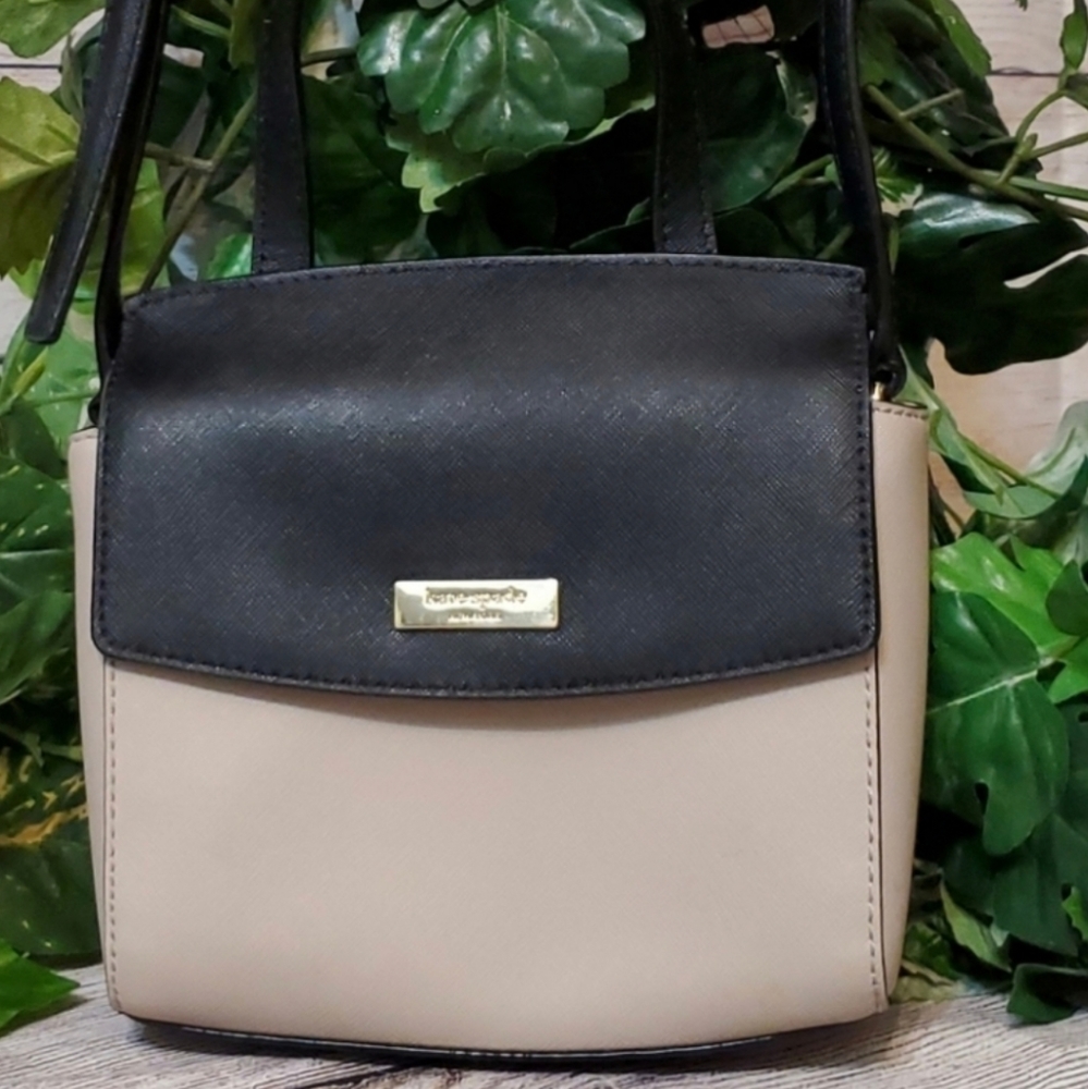 EUC Kate Spade Laurel Way MINI Alisanne